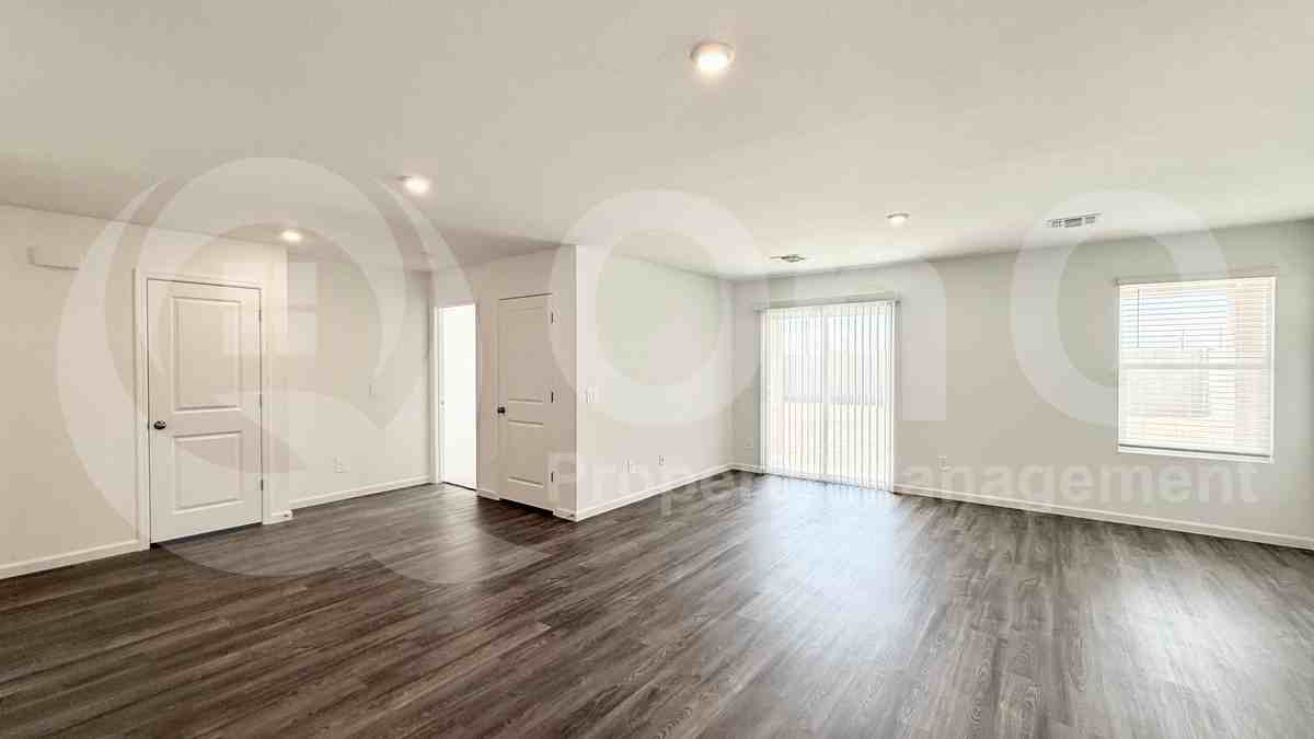 24501 W St Anne Ave - Photo 4 of 18