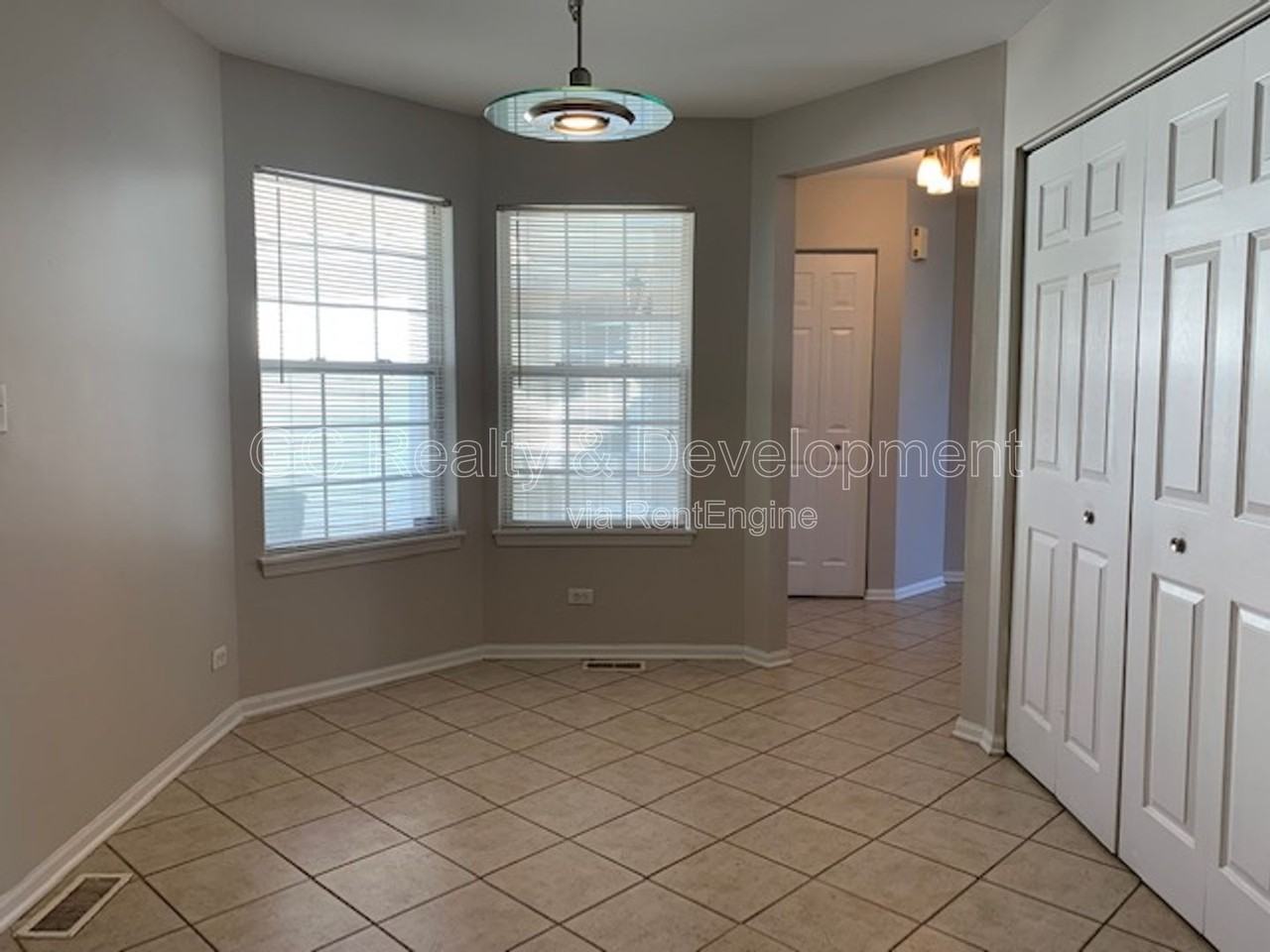 5474 Ridge Xing - Photo 3 of 28