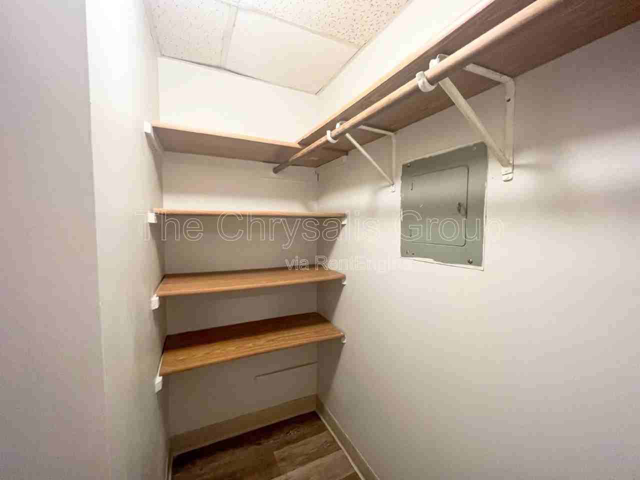 2402 Marquette Rd #14 - Photo 4 of 13