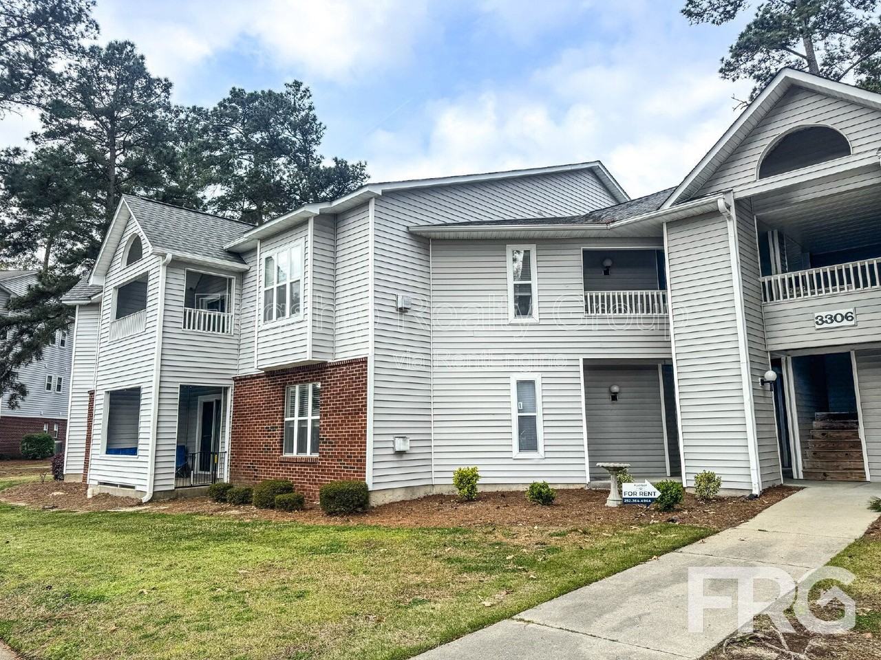 3306 Mulberry Ln #E - Photo 2 of 25