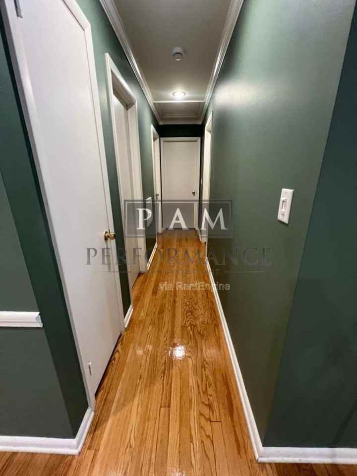 8862 N Malibu Dr - Photo 6 of 32