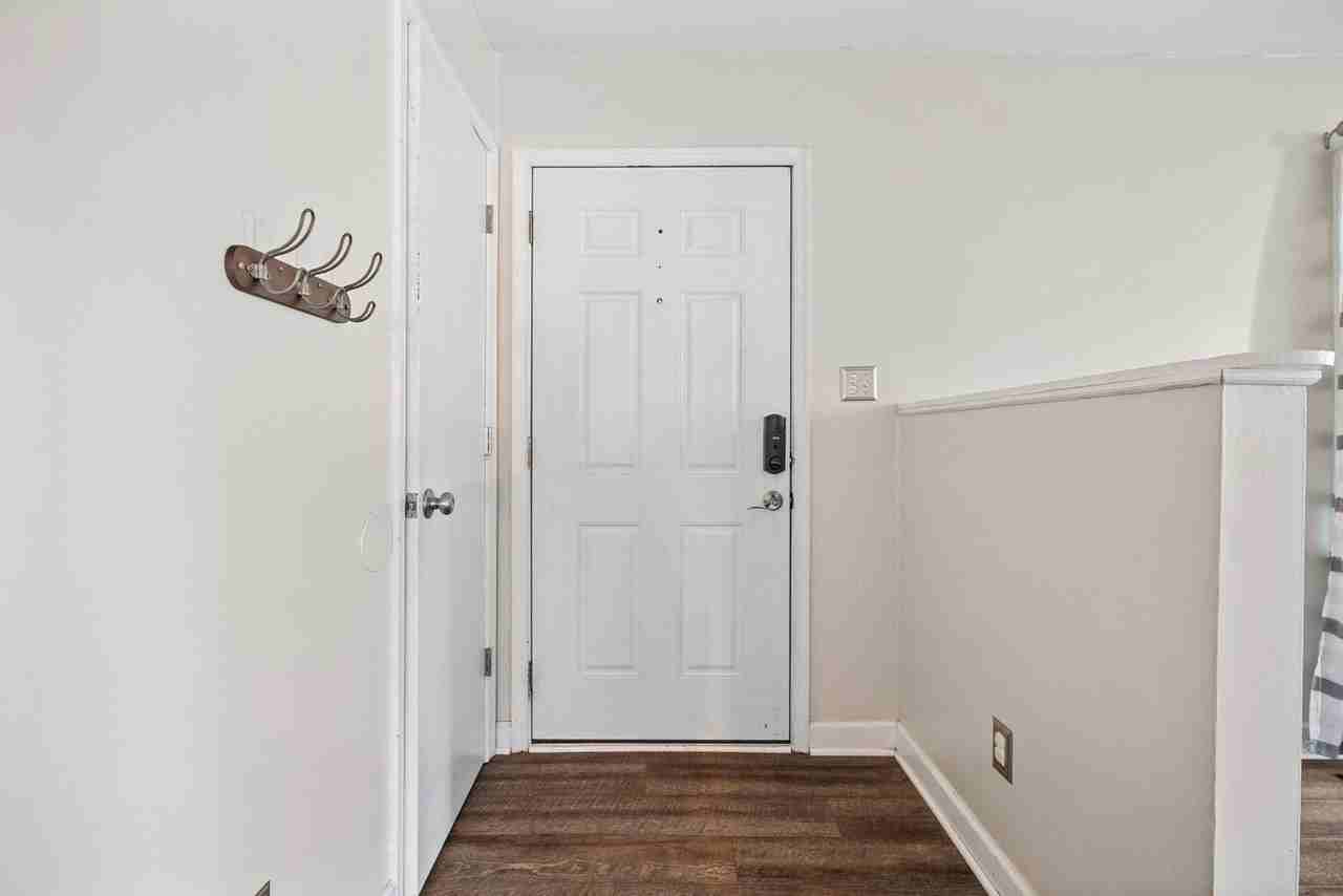 8323 Outpost Cir - Photo 6 of 27