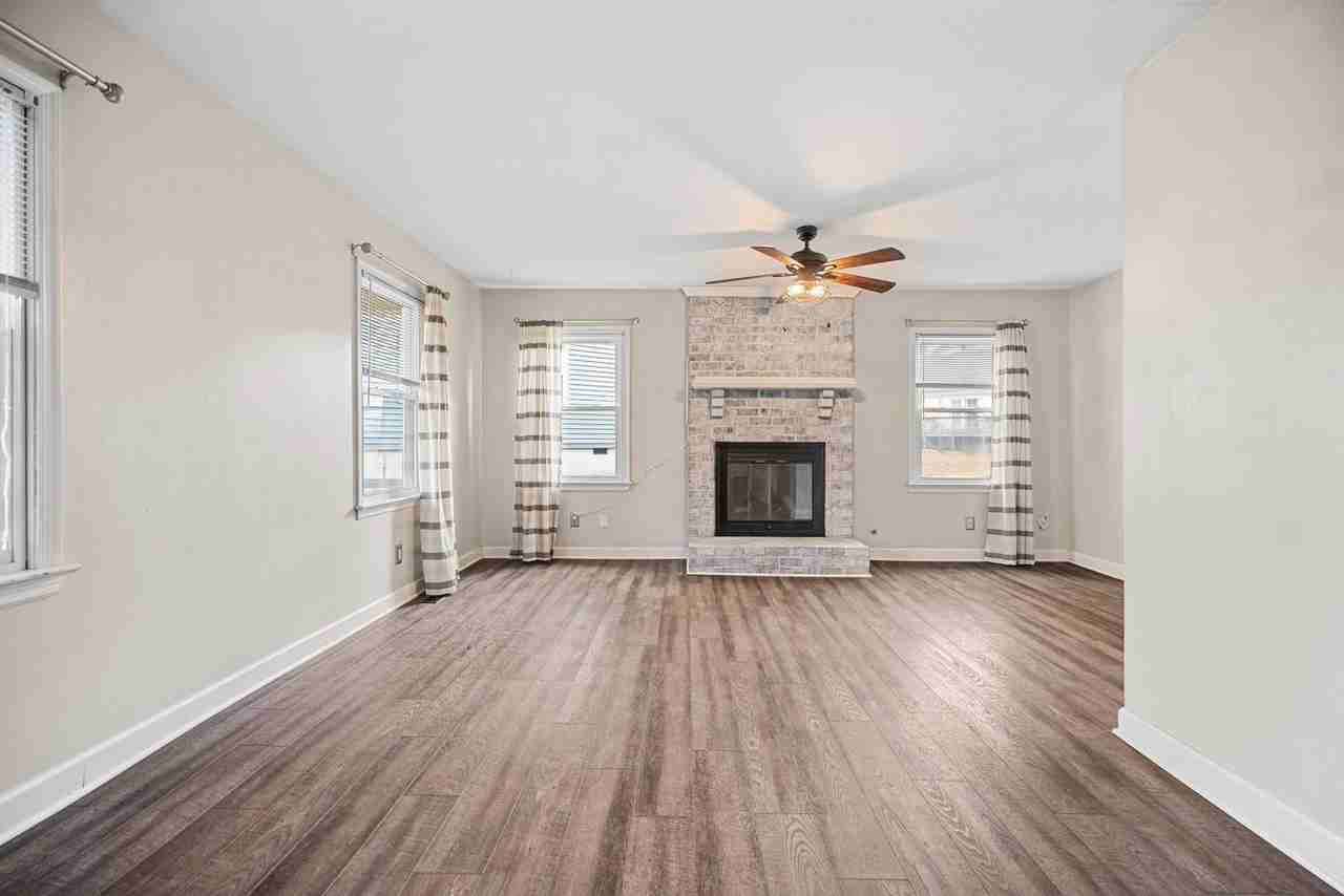 8323 Outpost Cir - Photo 7 of 27