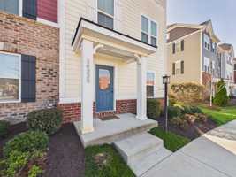 featured image of 14225 Martinet Xing