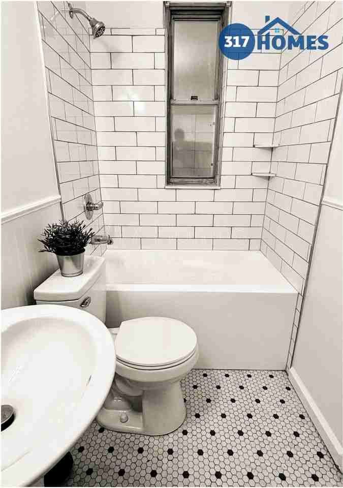 1503 N Pennsylvania St #14 - Photo 6 of 8