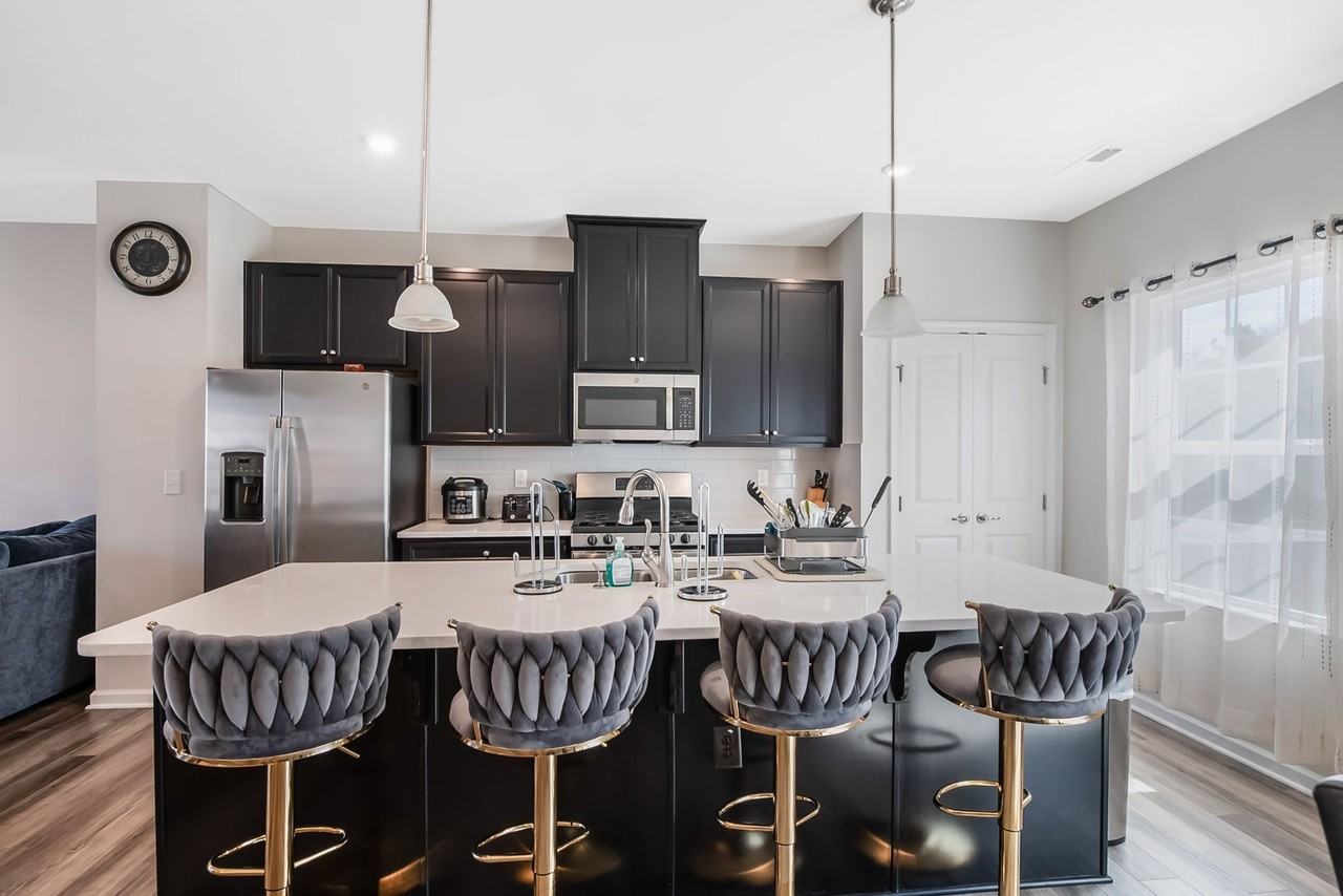 6616 Pathfinder Way #1 - Photo 4 of 27