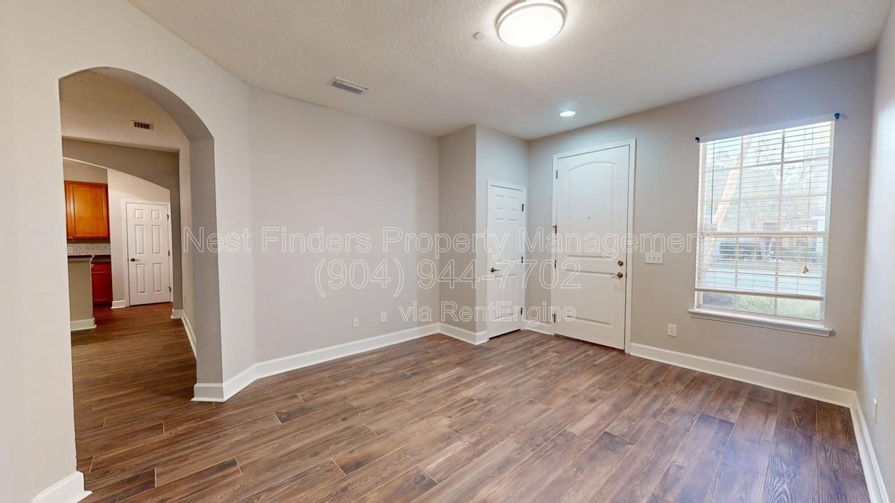 6159 Clearsky Dr - Photo 3 of 32
