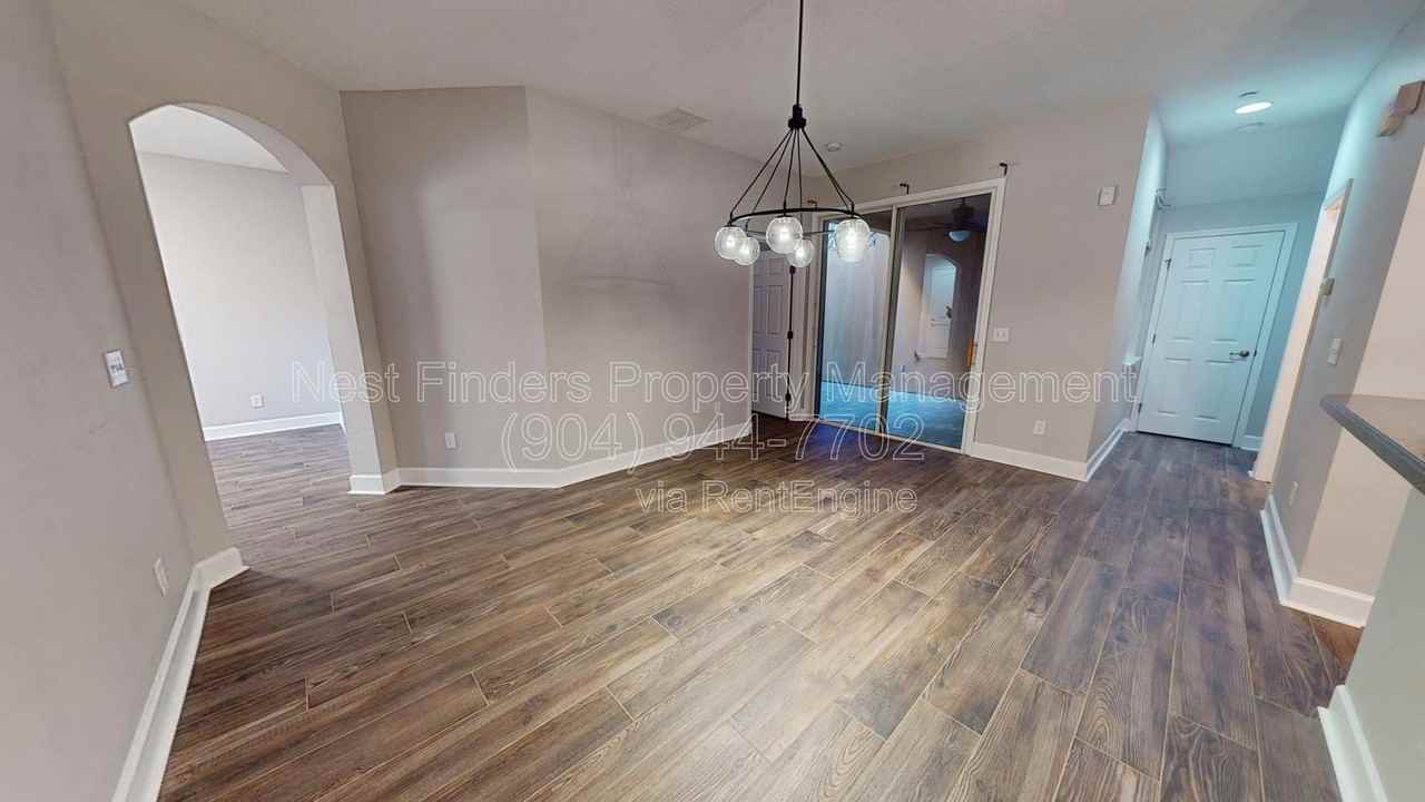 6159 Clearsky Dr - Photo 4 of 32