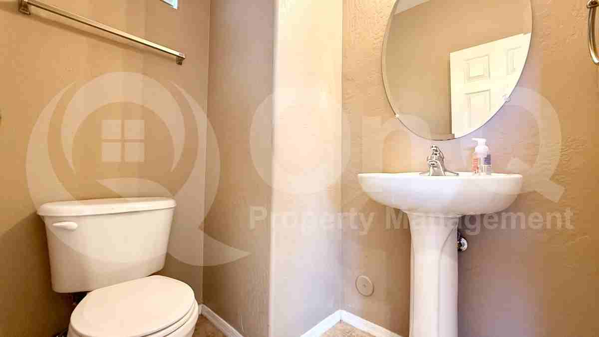 1913 E Hawken Pl - Photo 2 of 20