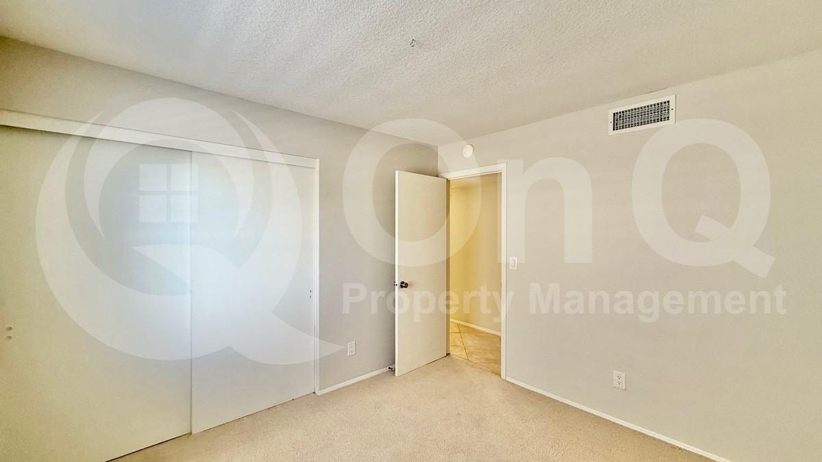 4206 E Tano St - Photo 7 of 21