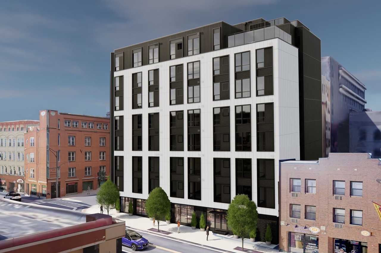 The Ivy at 325 College Ave - Photo 2 of 39