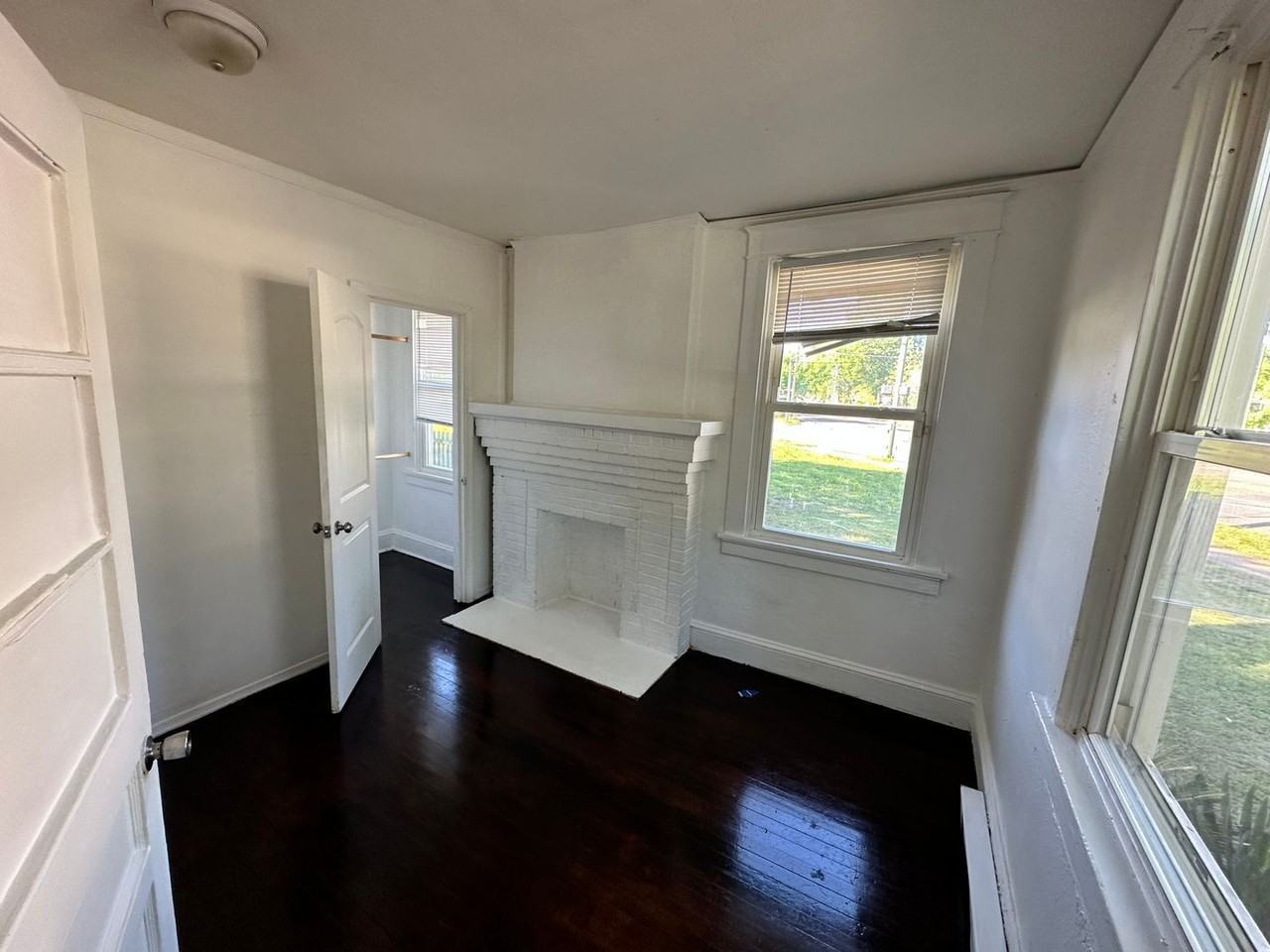 3154 Stockton St - Photo 3 of 14