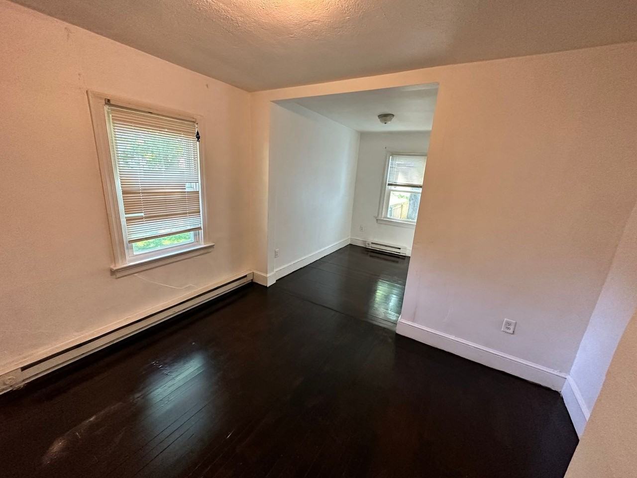 3154 Stockton St - Photo 6 of 14