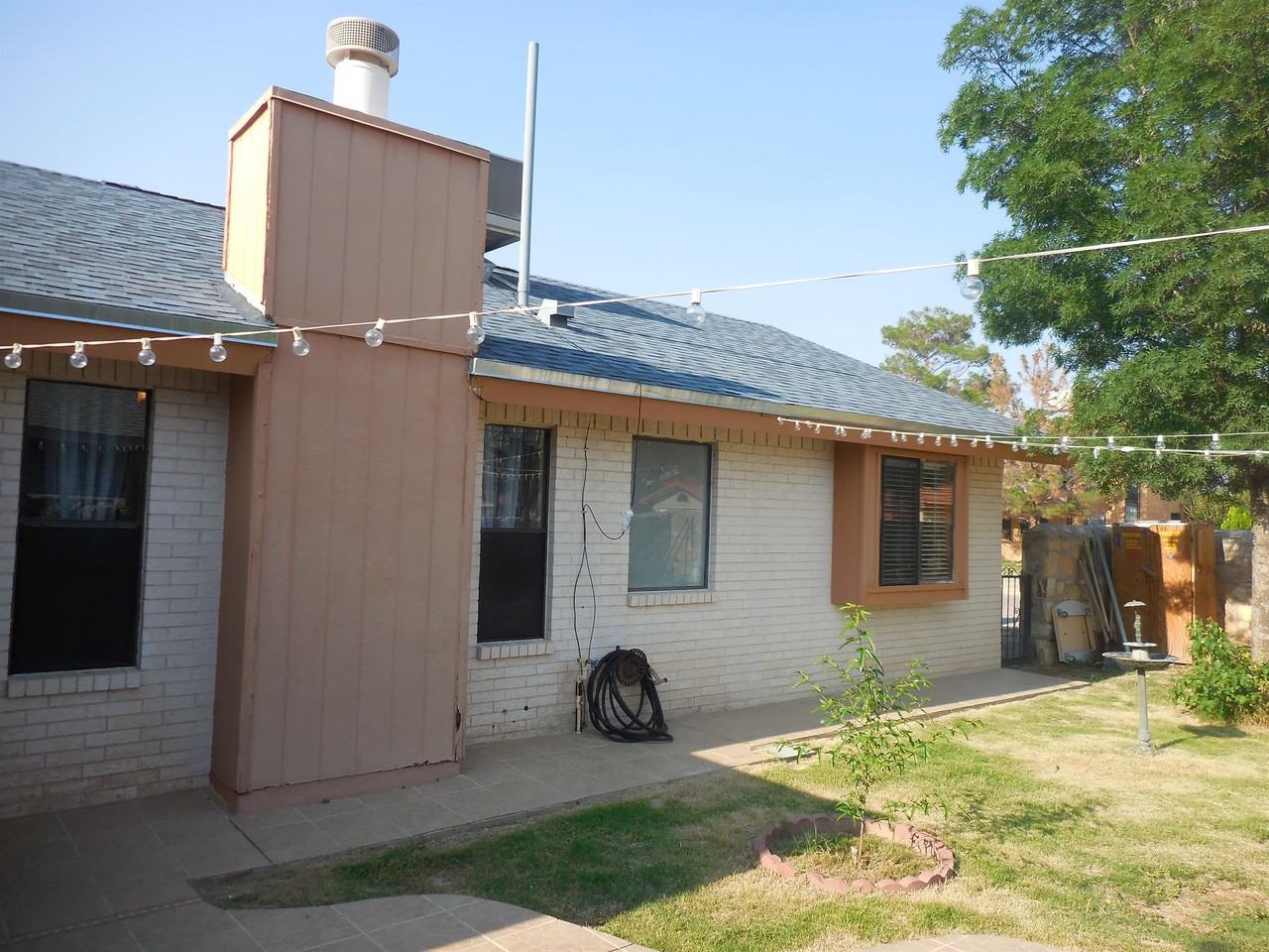11448 Lake Alice Dr - Photo 3 of 26