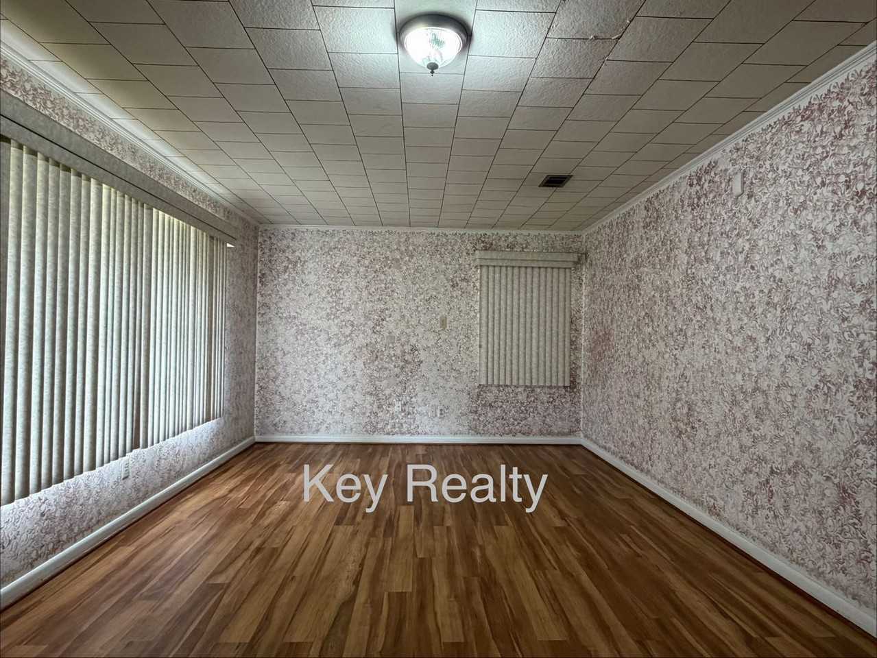 7219 Shreveport Hwy - Photo 5 of 15