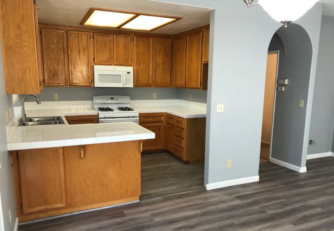 1190 5th Ave #E9 - Photo 7 of 14