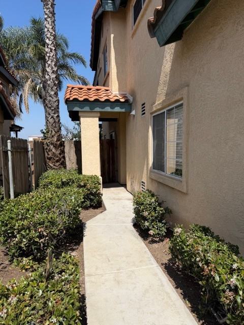 1190 5th Ave #E9 - Photo 4 of 14