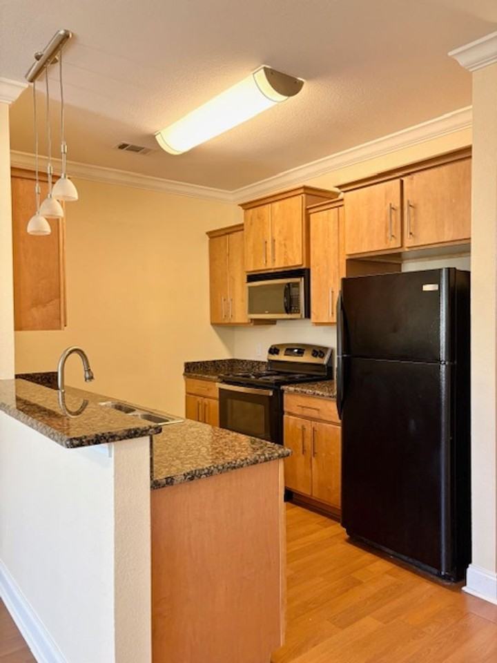 532 Valparaiso Pkwy Apt B - Photo 2 of 18