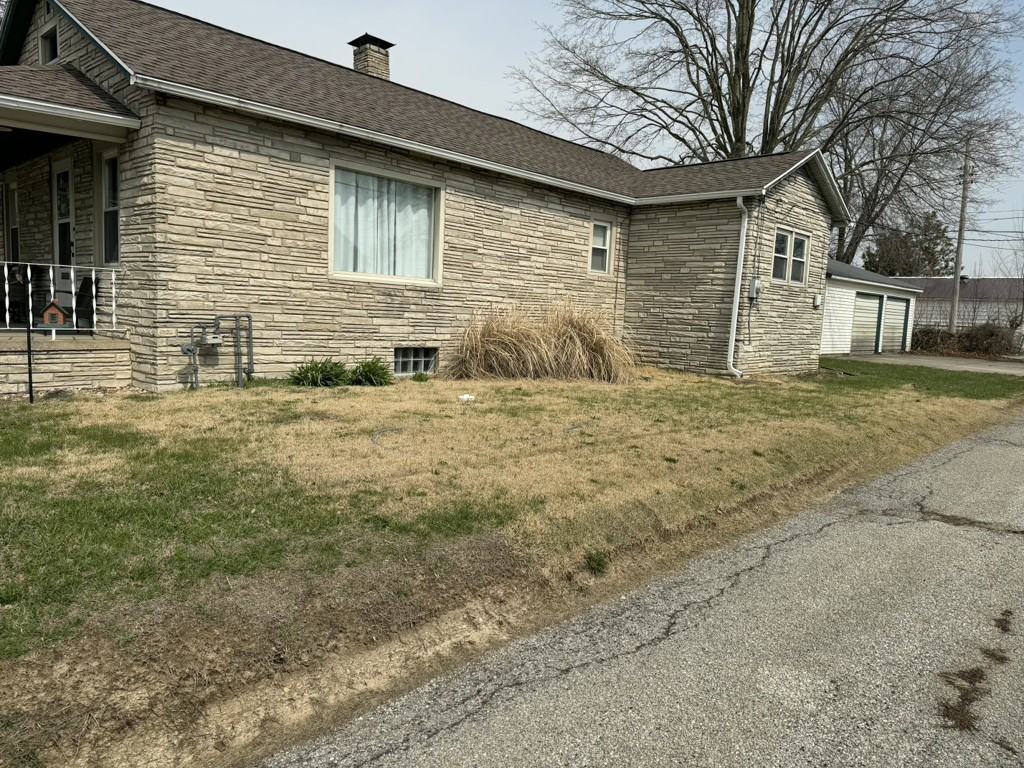 629 S 30th St - Photo 3 of 15