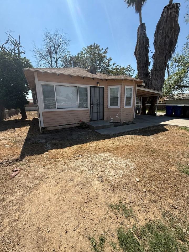 415 Jeffrey St - Photo 4 of 14