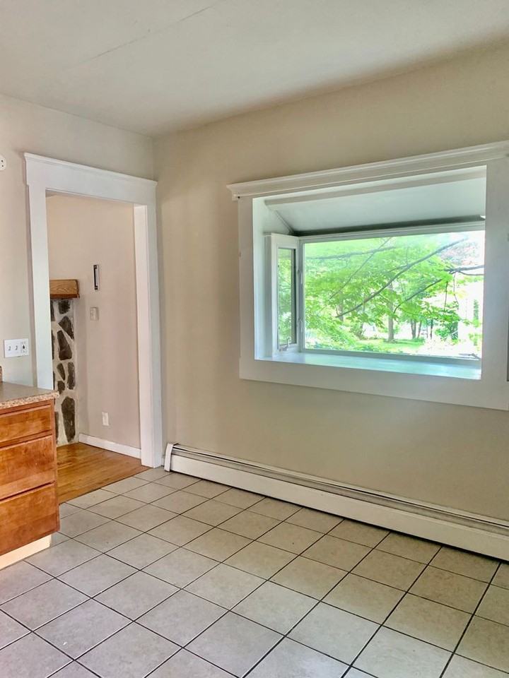 329 Salt Springs Rd - Photo 3 of 21