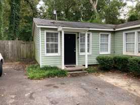 1445 Lyon Dr Se - Photo 1 of 1