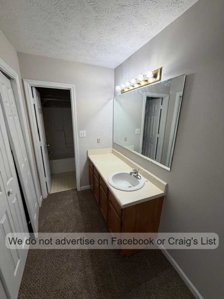 6855 Shawcross Ln - Photo 5 of 11