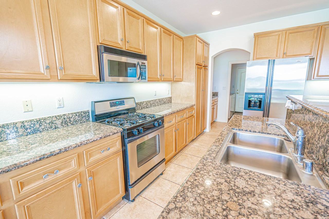 25526 Via Ventana - Photo 7 of 34