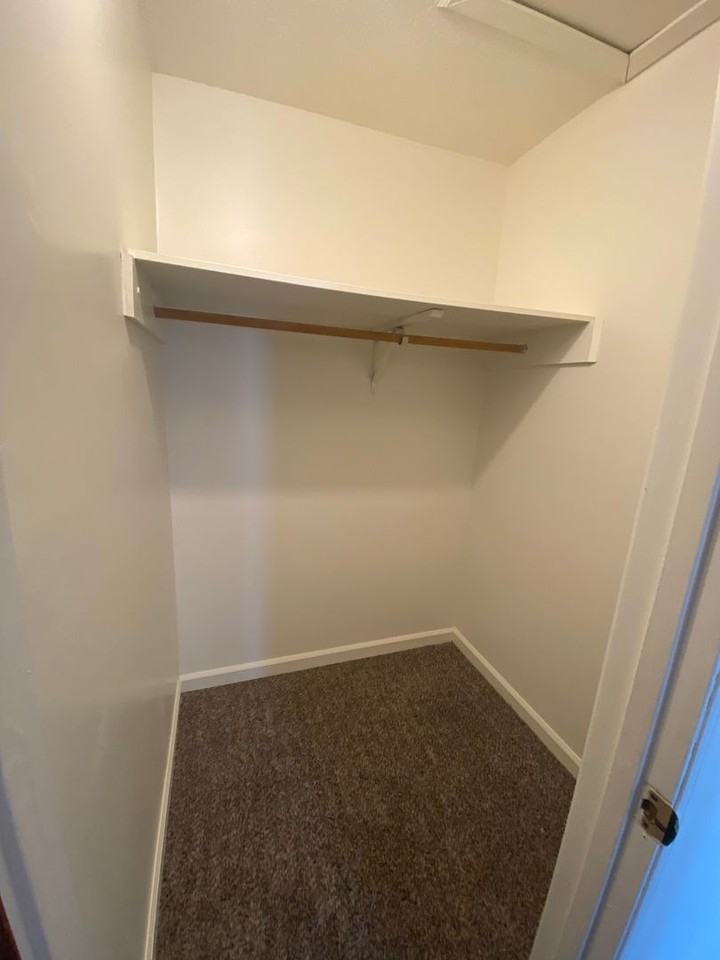 800 800 B5 Fargo Street - Photo 3 of 13