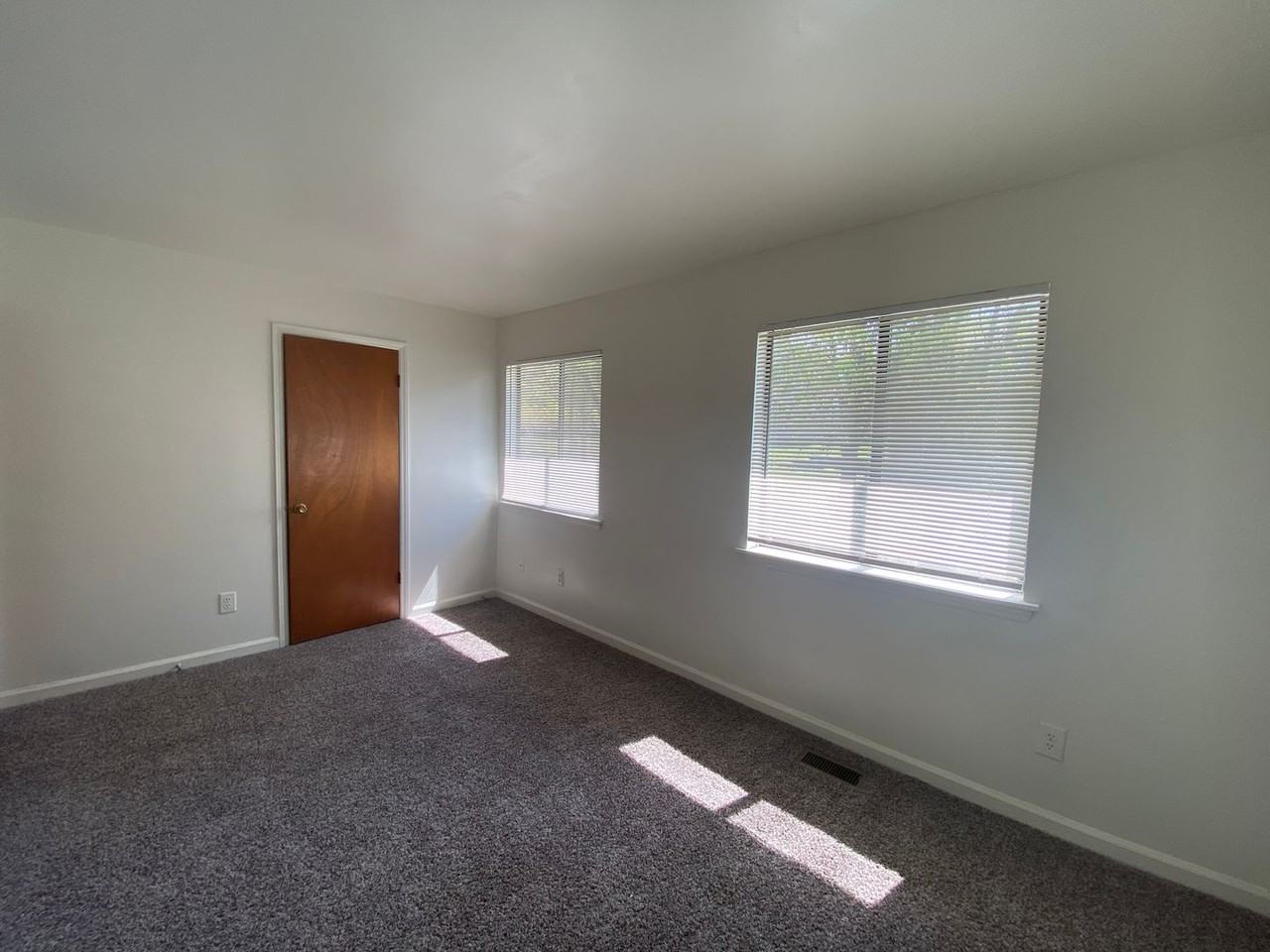800 800 B5 Fargo Street - Photo 7 of 13