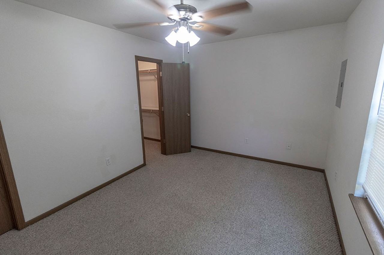 1635 Bold Ruler Ct - Photo 7 of 25