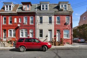 featured image of 25 Columbia Ave