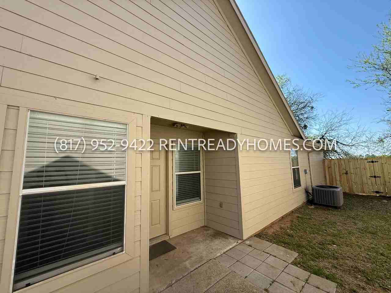 1508 Pine Ln - Photo 2 of 22