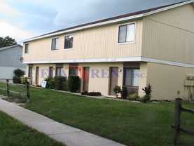 12058 Tift Cir - Photo 1 of 1