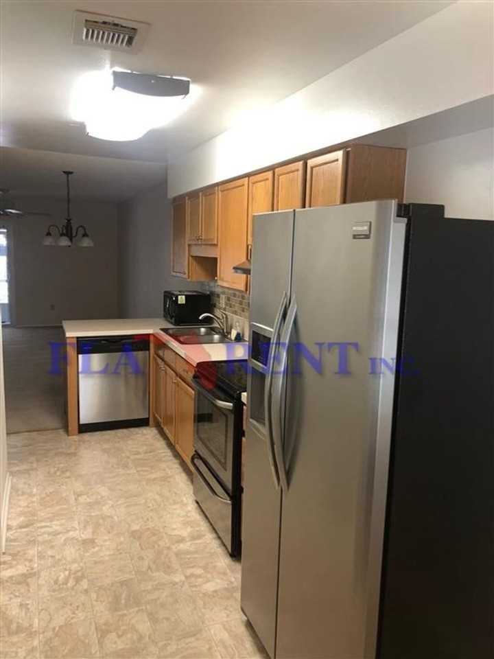 7722 Country Pl - Photo 5 of 17