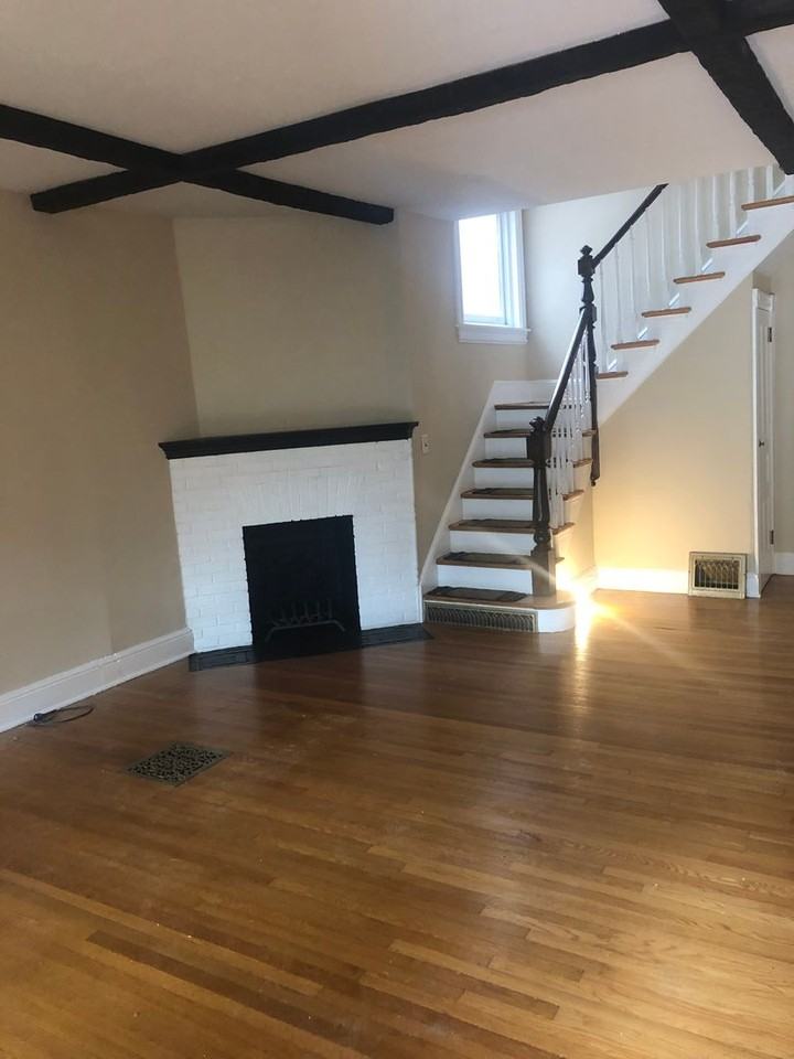 1711 N West St - Photo 2 of 10