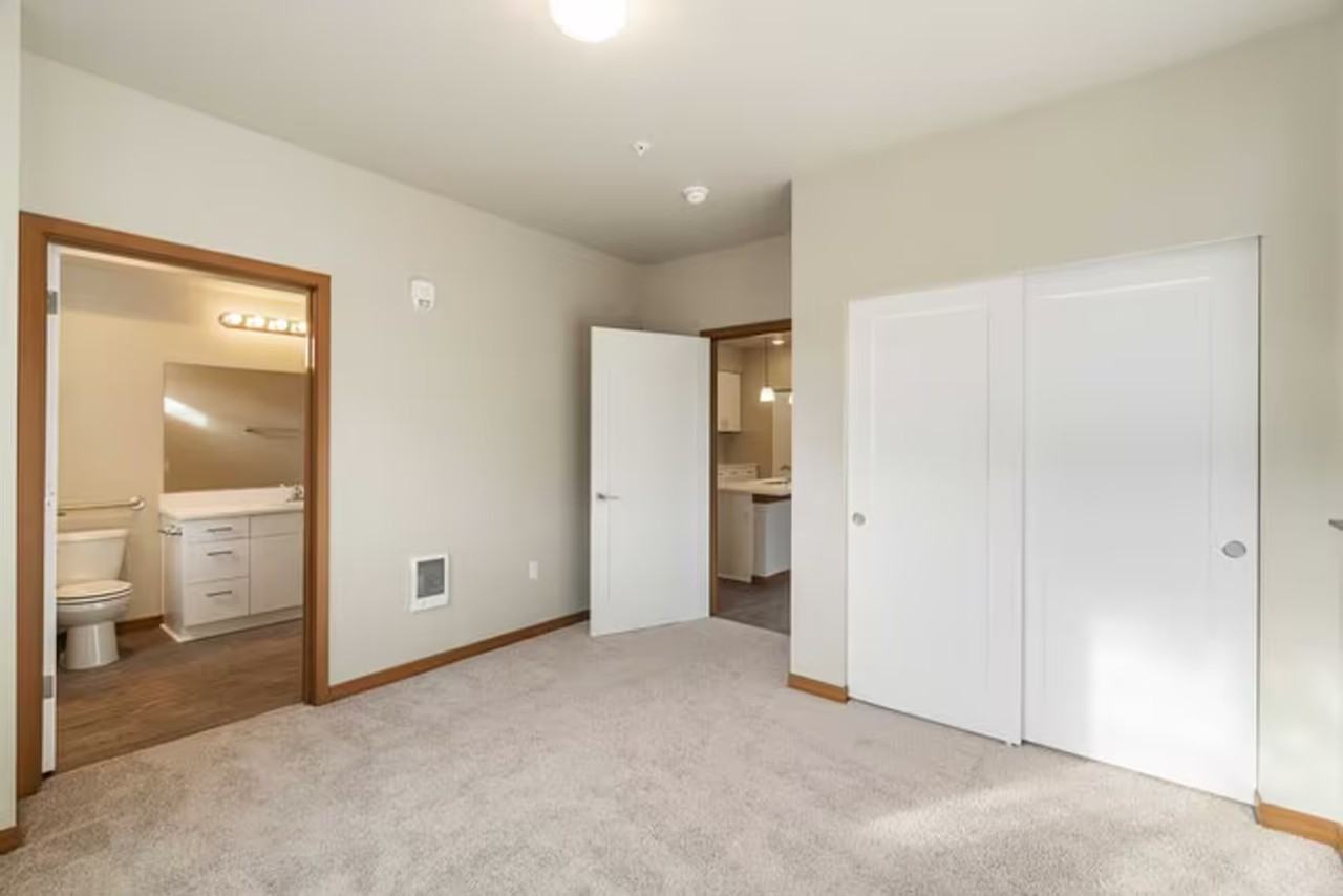 Northwest Terrace Apartments, Wonderful Place To Live! - Photo 3 of 7