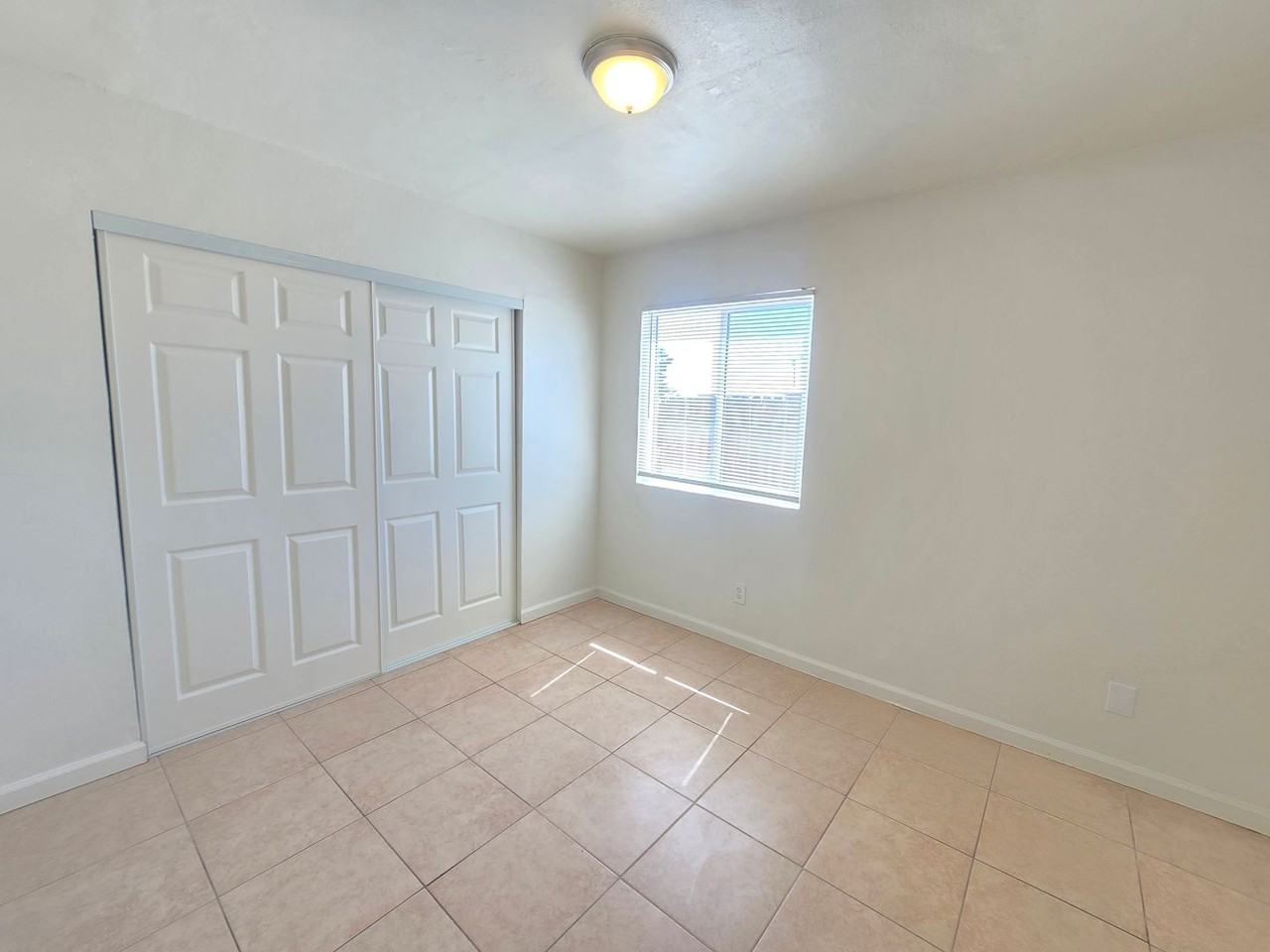 20912 83rd St #C - Photo 7 of 8