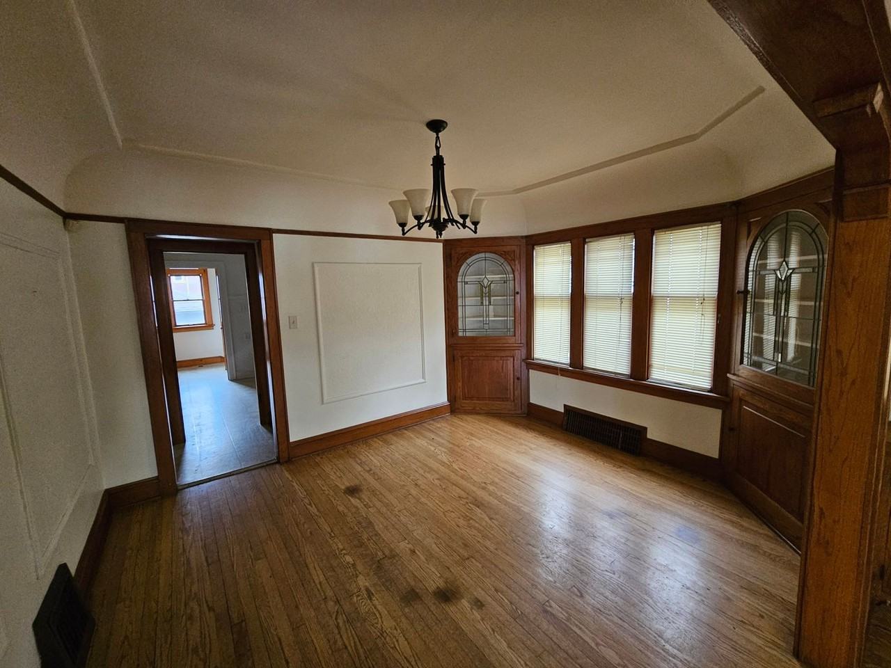 3148 N 56th St - Photo 6 of 22