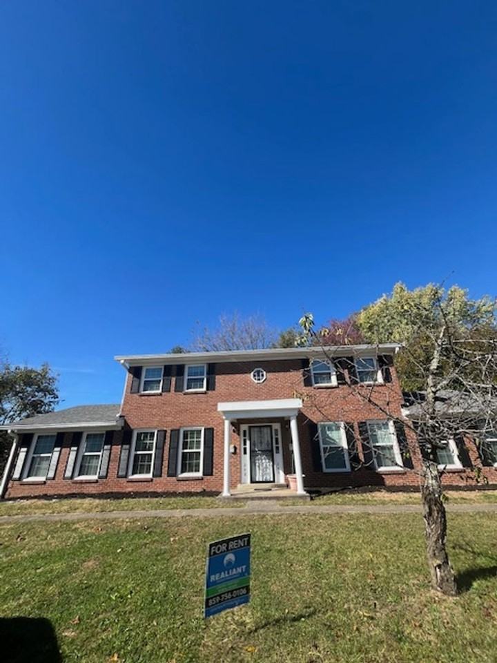 248 Medlock Rd - Photo 2 of 9