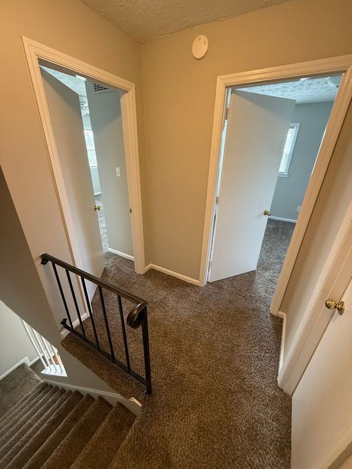 248 Medlock Rd - Photo 4 of 9