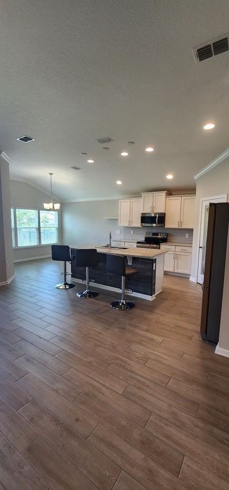 226 Lost Lake Dr - Photo 7 of 25