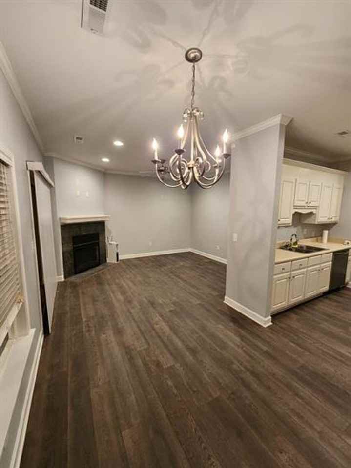 202 Biddeford Pl - Photo 6 of 30