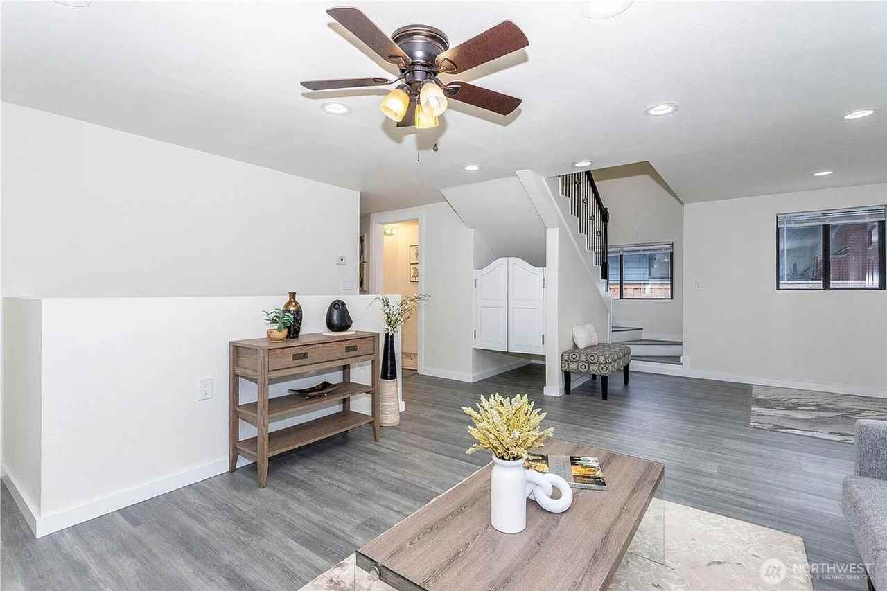 2644 Sw 112th St - Photo 6 of 36