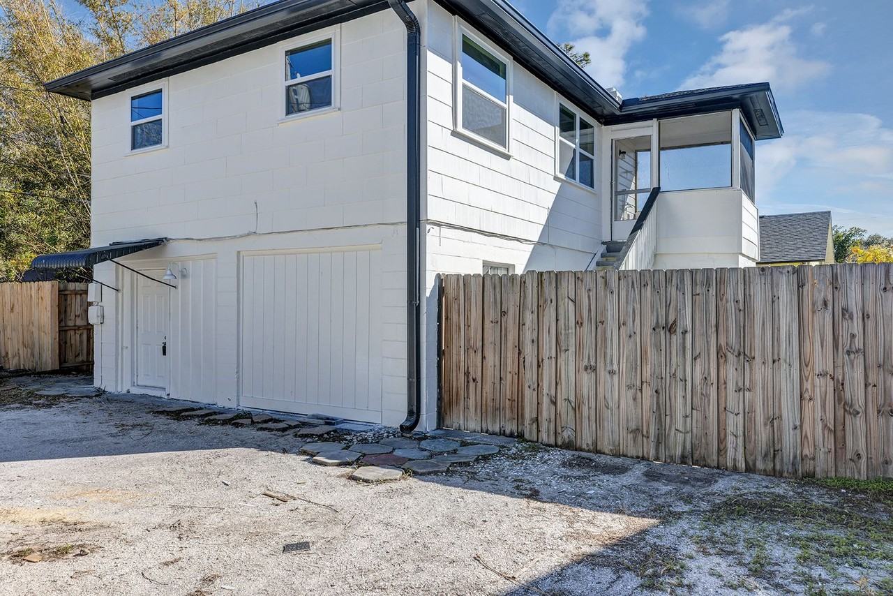 2027 1/2 30th Ave N - Photo 2 of 2