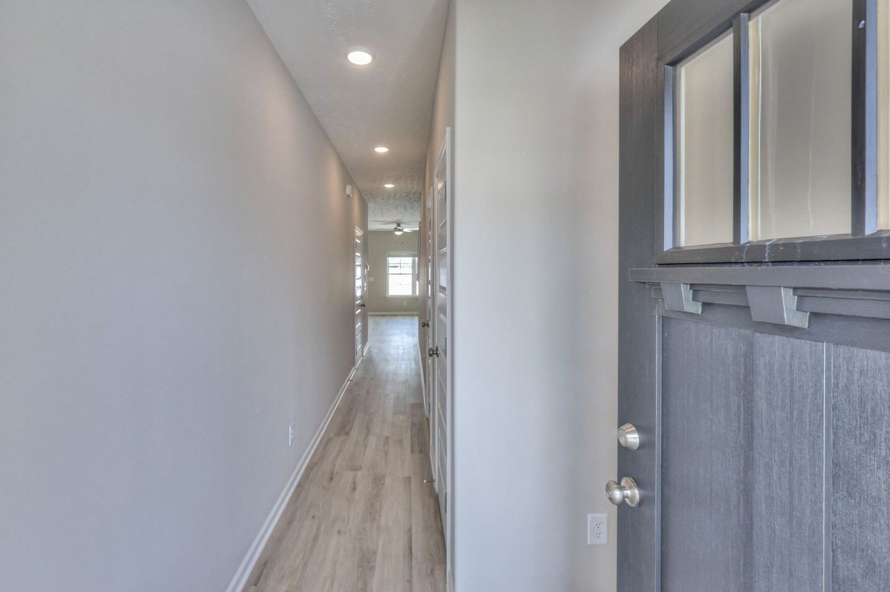 32 Hardwood Rd - Photo 5 of 27