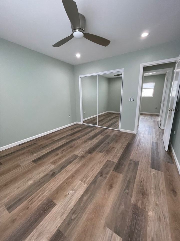 536 Florida St - Photo 7 of 12