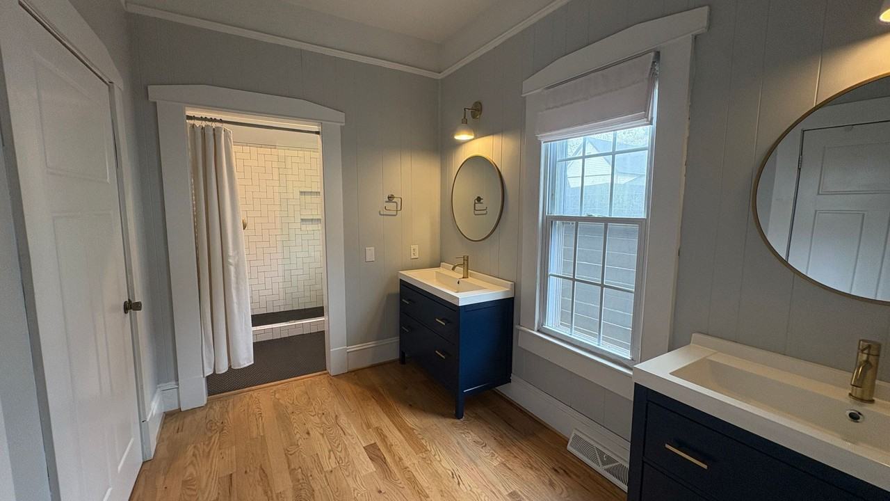 419 Pinckney St - Photo 6 of 15