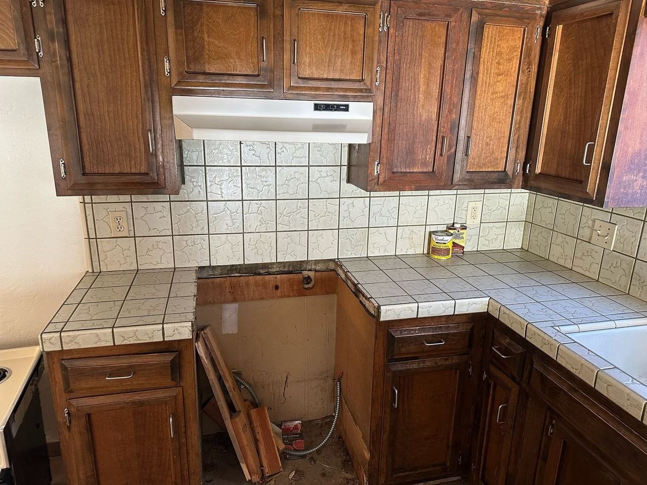 2902 S University St - Photo 7 of 21