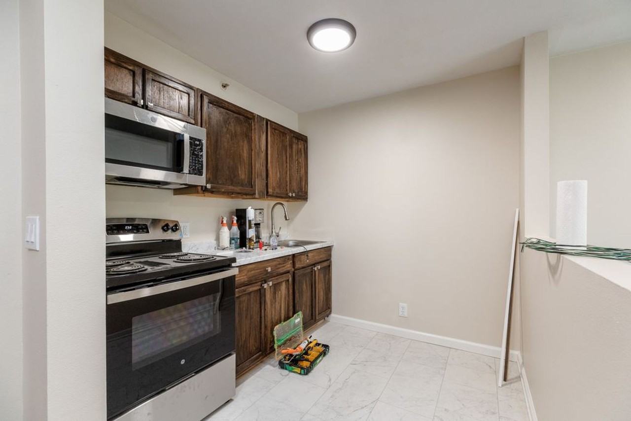 Westhaven Commons - Photo 4 of 32